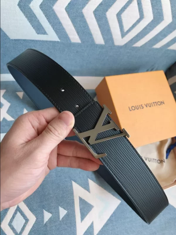 Louis Vuitton Belt - LB40