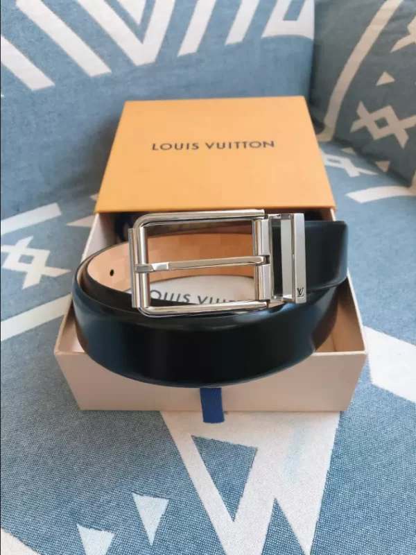 Louis Vuitton Belt - LB46