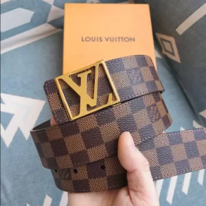 Louis Vuitton Belt - LB20