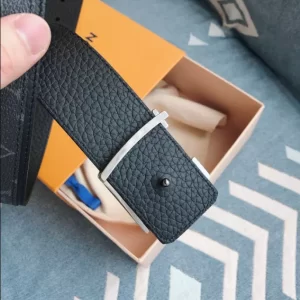 Louis Vuitton Belt - LB30