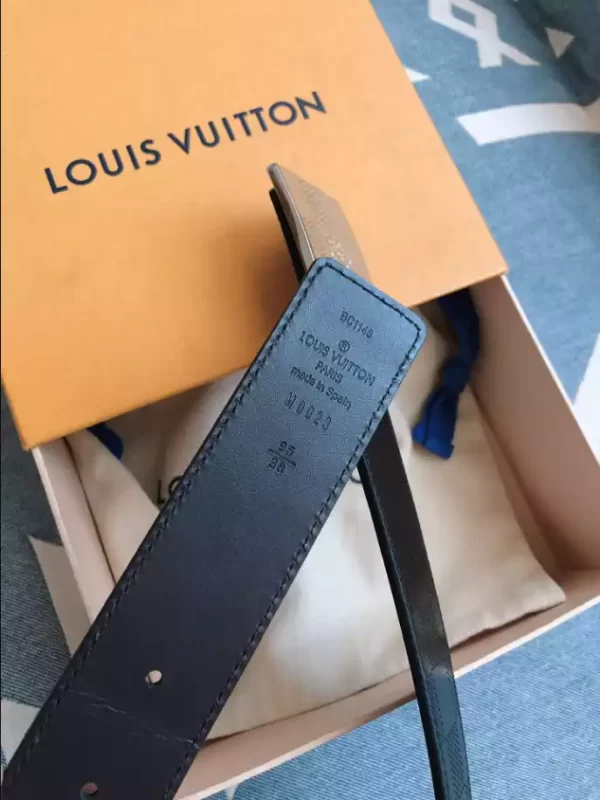 Louis Vuitton Belt - LB22