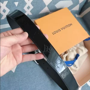 Louis Vuitton Belt - LB24