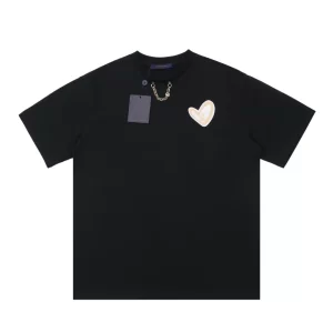 Louis Vuitton T-shirt - LT82