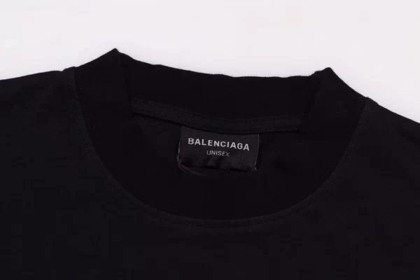 Balenciaga T-Shirt - BT48