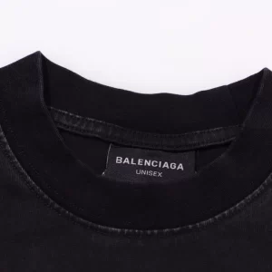 Balenciaga T-Shirt - BT44