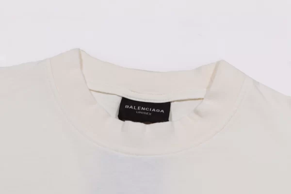 Balenciaga T-Shirt - BT49