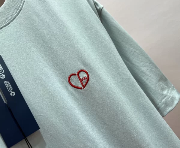 Dior CD Heart Relaxed-Fit T-Shirt - DT26