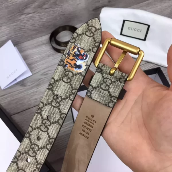 Gucci Tiger Print GG Supreme Belt - GB15