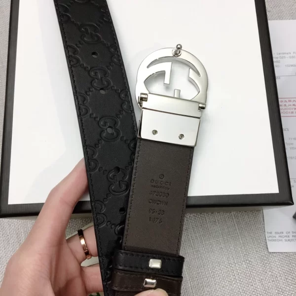 Reversible Gucci Signature Belt - GB09