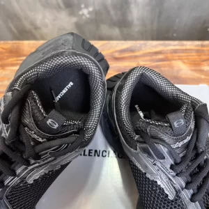 Balenciaga Stapler Sneaker - GS90