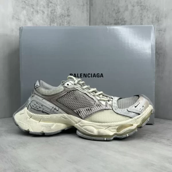 Balenciaga Stapler Sneaker - GS94