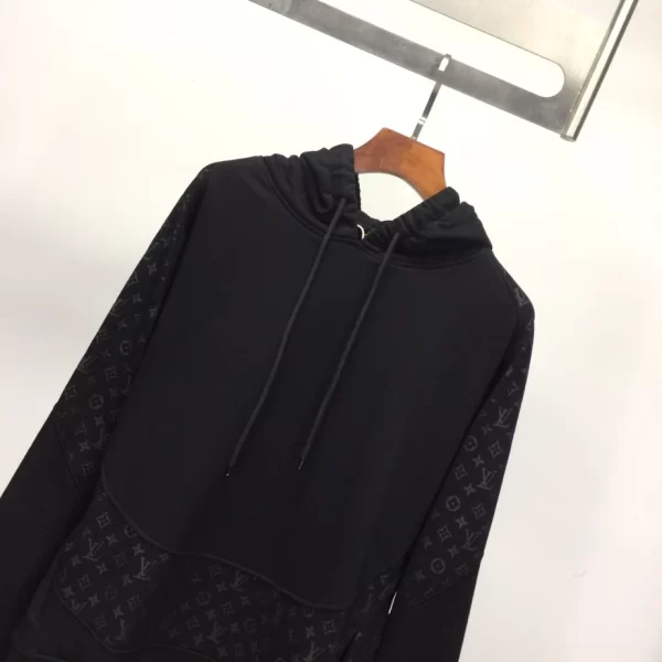 Louis Vuitton Monogram Circle Cut Hoodie - HL51