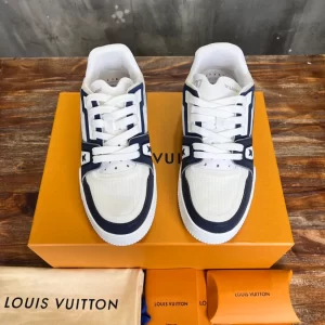 Louis Vuitton Trainer Sneaker In Navy Blue - LS220