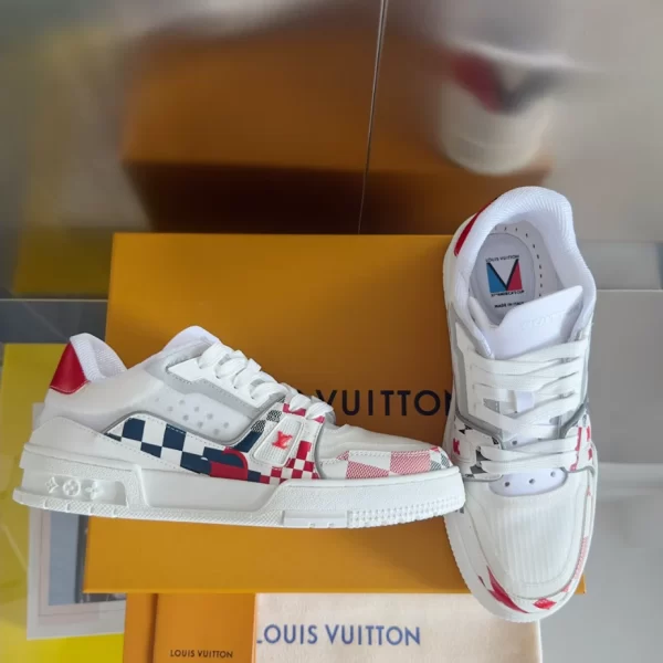 Louis Vuitton Trainer Sneaker In Red - LS218