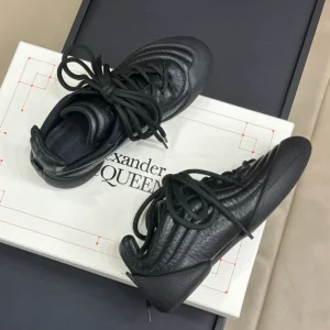 Alexander McQueen Flexion Sneaker - AS24