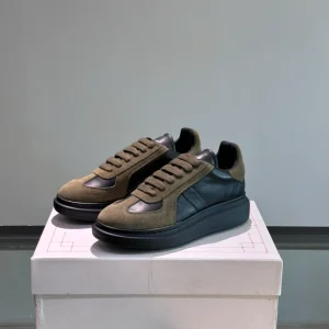 Alexander McQueen Oversized Retro Sneaker - AS34