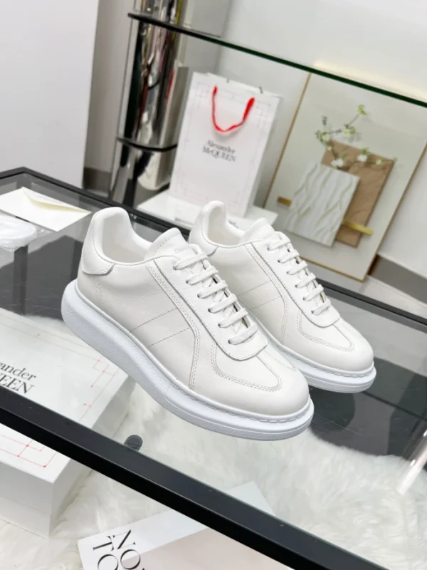 Alexander McQueen Oversized Retro Sneaker - AS36