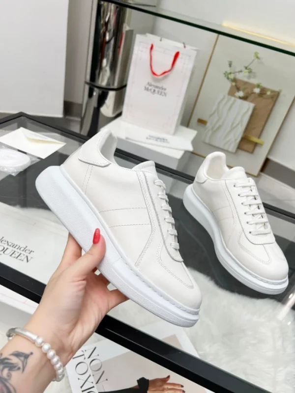 Alexander McQueen Oversized Retro Sneaker - AS36