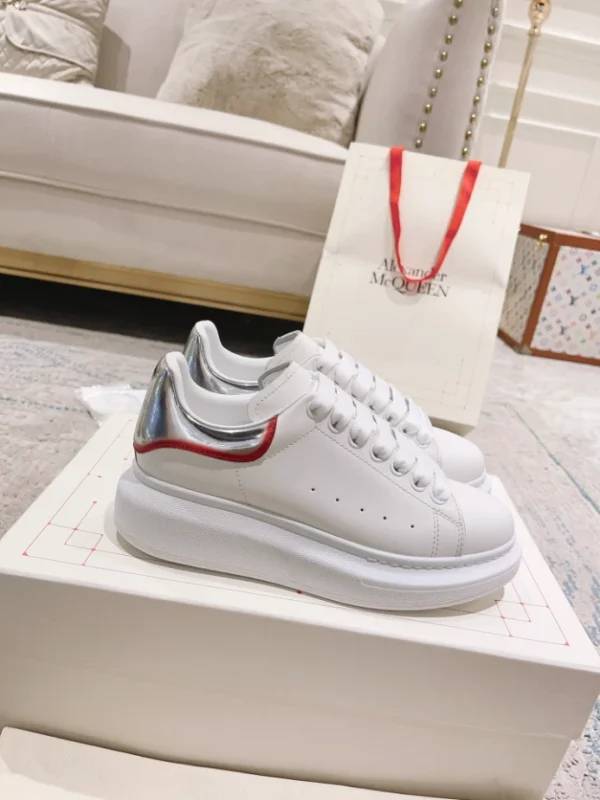 Alexander McQueen Oversized Sneaker - AS28