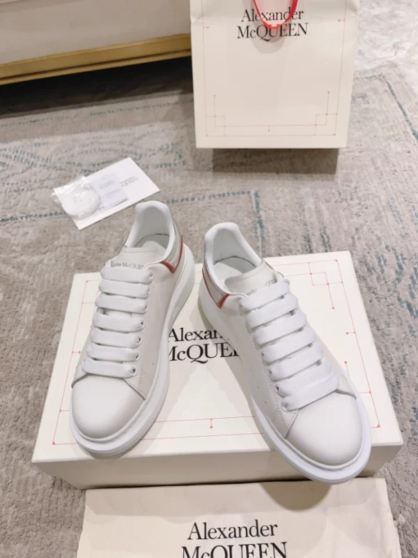 Alexander McQueen Oversized Sneaker - AS28