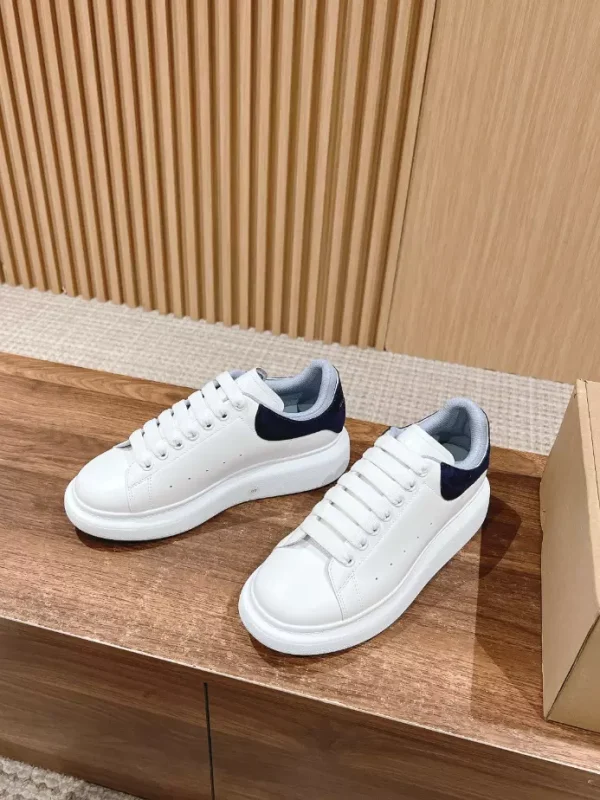 Alexander McQueen Oversized Sneaker - AS29