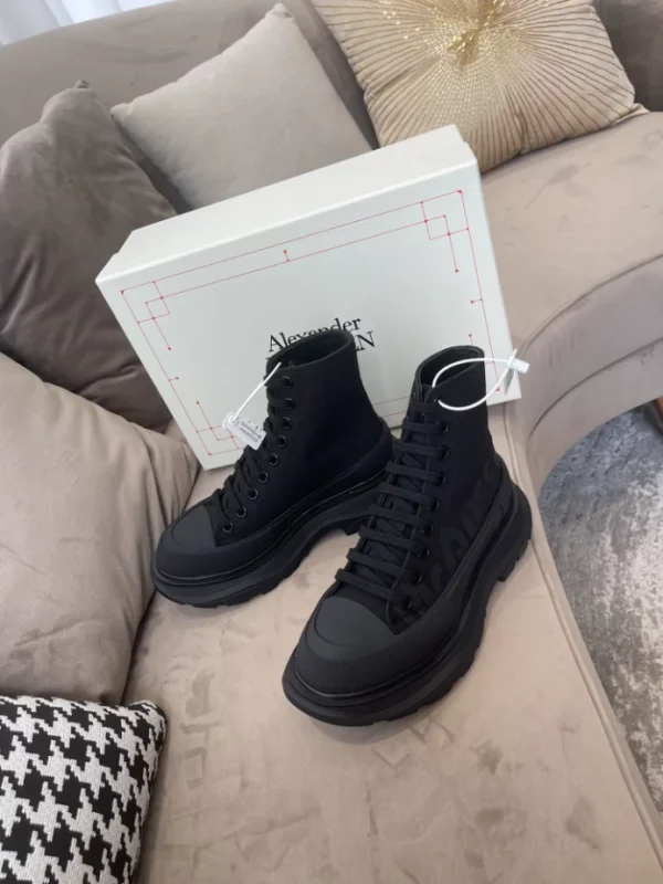 Alexander McQueen Tread Slick Boot - AS45