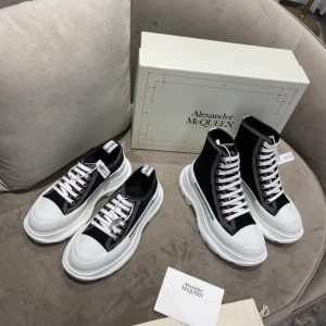 Alexander McQueen Tread Slick Low-top Sneakers - AS50