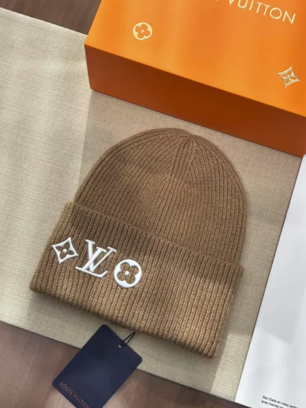 LV Headline Beanie - LCH63