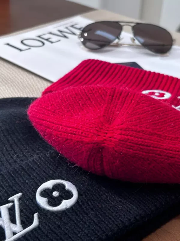 LV Headline Beanie - LCH64