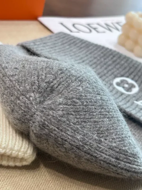 LV Headline Beanie - LCH66