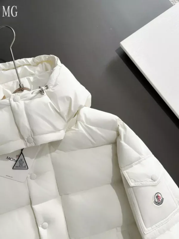 Moncler Jacket - MK32