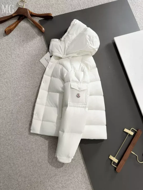 Moncler Jacket - MK32