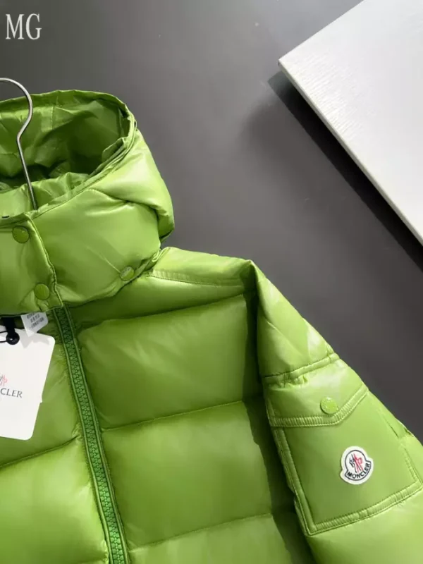 Moncler Jacket - MK33