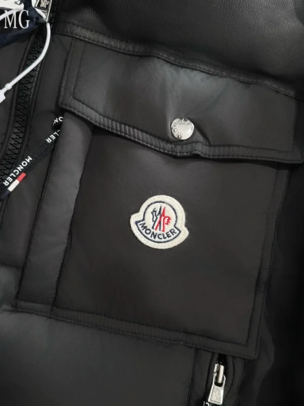 Moncler Jacket - MK34