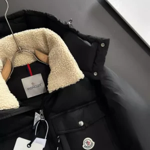 Moncler Jacket - MK34