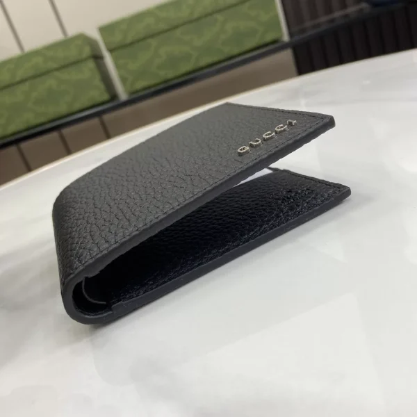 Gucci Bi-fold Wallet With Gucci Logo - GW08