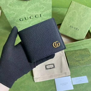 Gucci GG Marmont Bi-fold Card Case Wallet - GW07