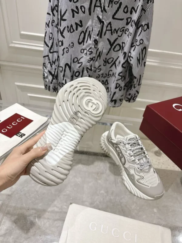 Gucci Ripple Sneaker - CS98