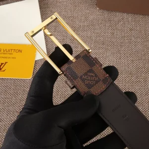 Louis Vuitton Belt - LB73