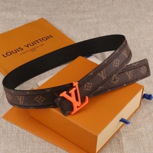 Louis Vuitton Belt - LB83