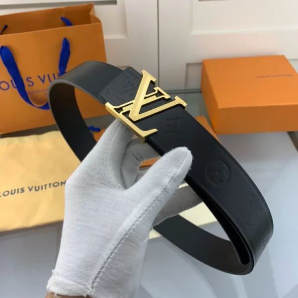 Louis Vuitton Belt - LB84