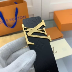 Louis Vuitton Belt - LB84