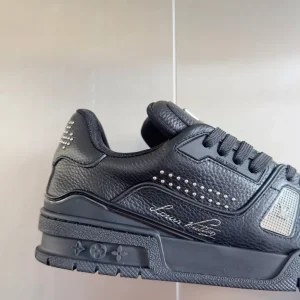 Louis Vuitton Trainer Sneaker In Black - LS235