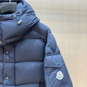 Moncler Down Jacket - MK086