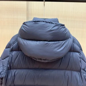 Moncler Down Jacket - MK086