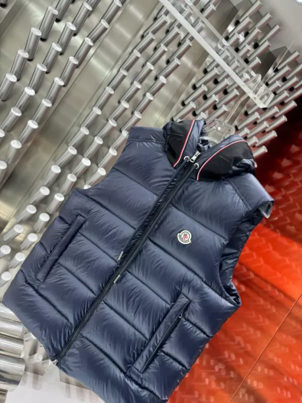 Moncler Down Vest - MK083