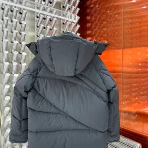 Moncler Genius x Pharrell Williams Down Jacket - MK68