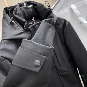 Moncler Jacket - MK073