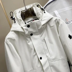 Moncler Jacket - MK074