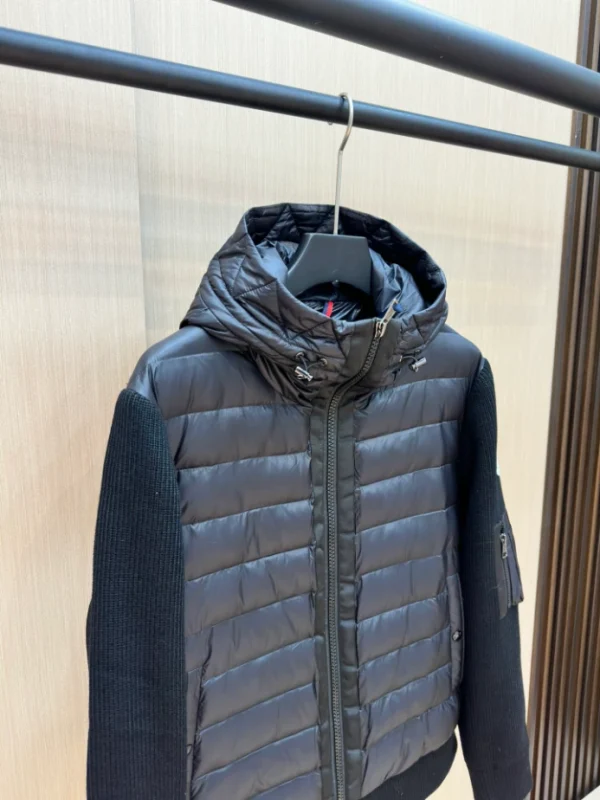 Moncler Jacket - MK078